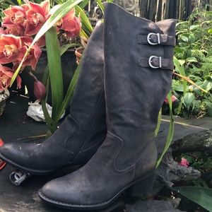 Born sz 8.5 charcoal boots